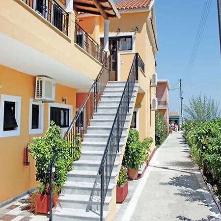 Hotel Makis 2*